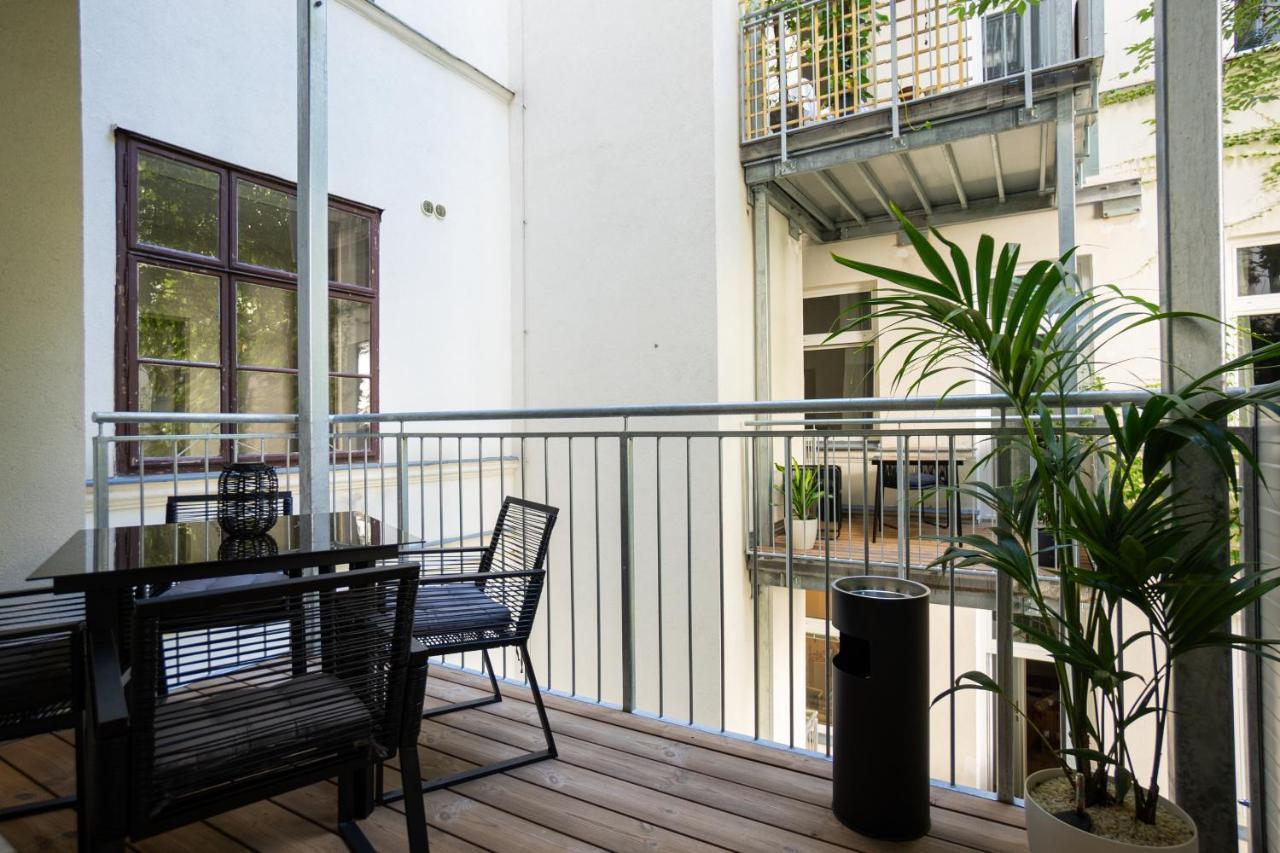 Apartment Brand-new With A Patio Wien